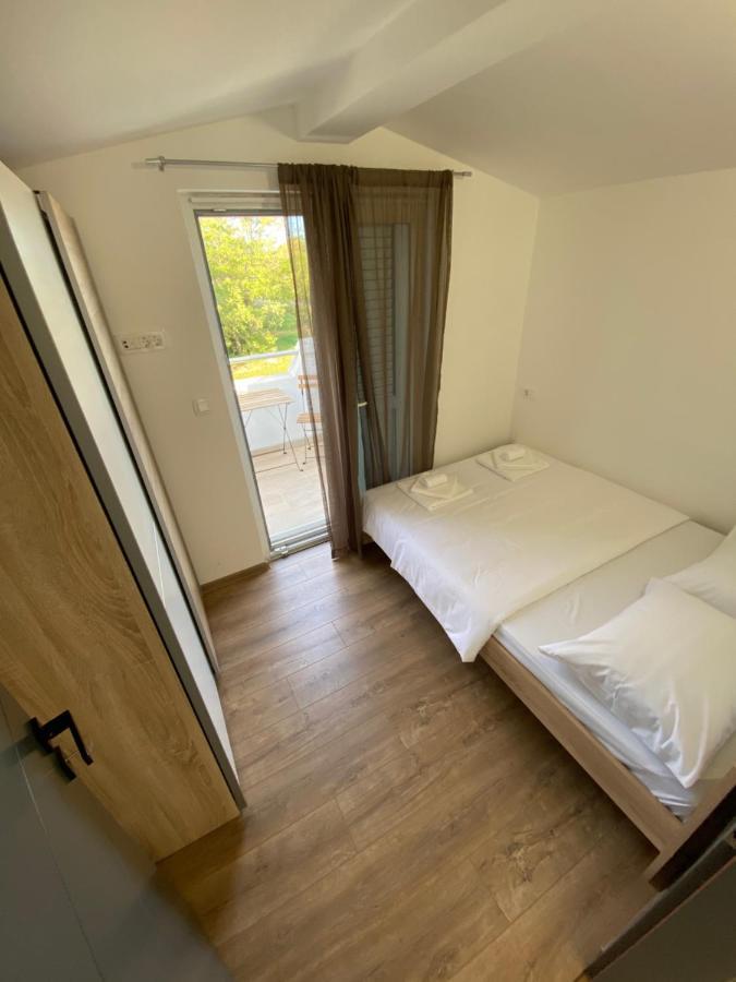 Holiday Home “Marko” With Heated Pool! Nin Eksteriør billede