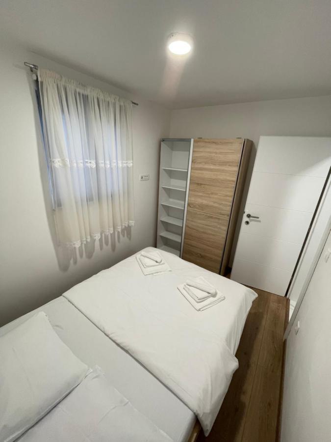 Holiday Home “Marko” With Heated Pool! Nin Eksteriør billede